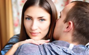 女人禁制！女性の浮気を見破る方法