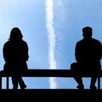 別れたはずなのに不倫関係を続ける人の特徴