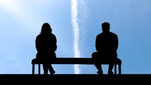別れたはずなのに不倫関係を続ける人の特徴