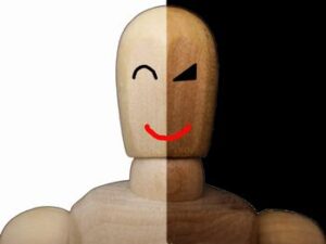 なぜ地位がある人が悪いことをするのか？その心理メカニズム