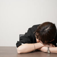 「もう会わない」は嘘だった？――前の不倫相手とまだつながっている人たち