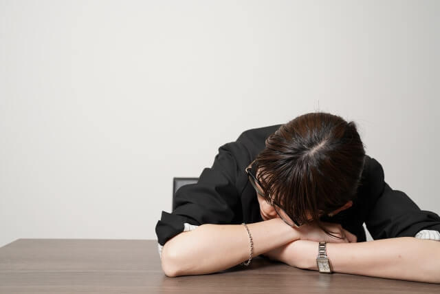 「もう会わない」は嘘だった？――前の不倫相手とまだつながっている人たち