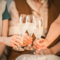 キャバクラに「美人が少ない」と言われる理由と浮気の現実