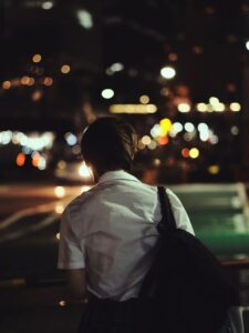 朝帰りは浮気のサイン？浮気常習者が“あえて帰る”理由とは【トラスト探偵事務所｜千葉・柏・松戸・流山・野田】
