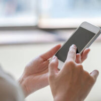 SNSが浮気を助長する3つの理由