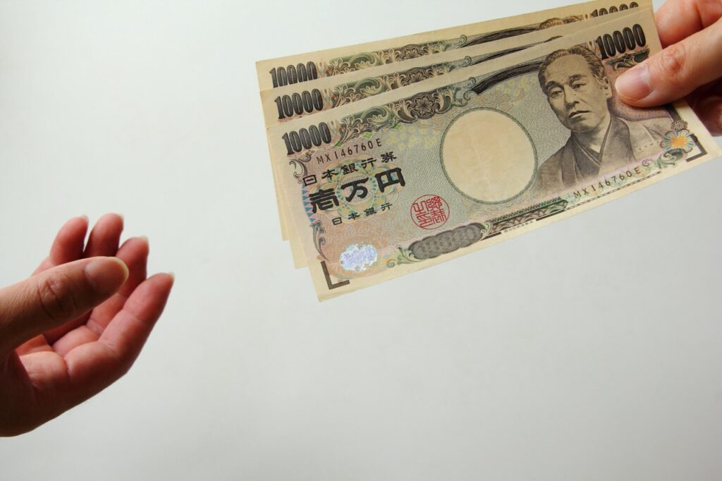 浮気は“恋愛”じゃなく“資産流出”になる――遺産・貢ぎ・使い込みが絡む調査の考え方