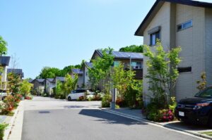 流山市の浮気調査｜TX沿線の「新しい街」でプロが直面する張り込みの難しさ