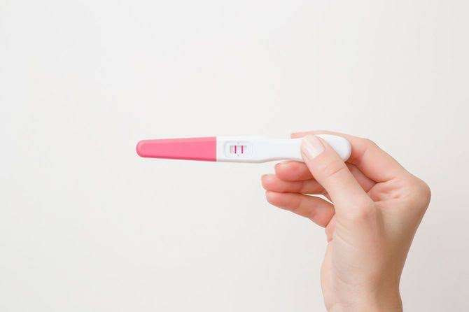 タイトル：突然離婚を言い出したら浮気？「相手が妊娠しているのでは」と不安になる前に
